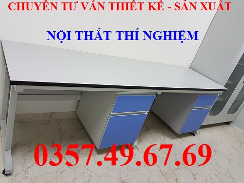 Bàn Thí Nghiệm Áp Tường Có Hộc 2m4 BAT-H04