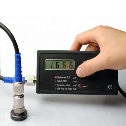 Máy đo độ rung cầm tay HG-908