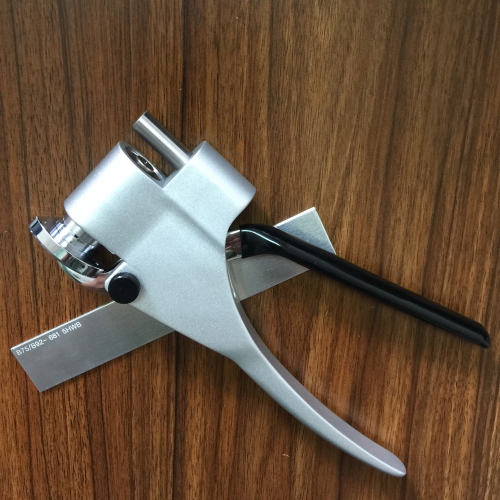 Máy đo độ cứng thép mỏng cầm tay W-B92